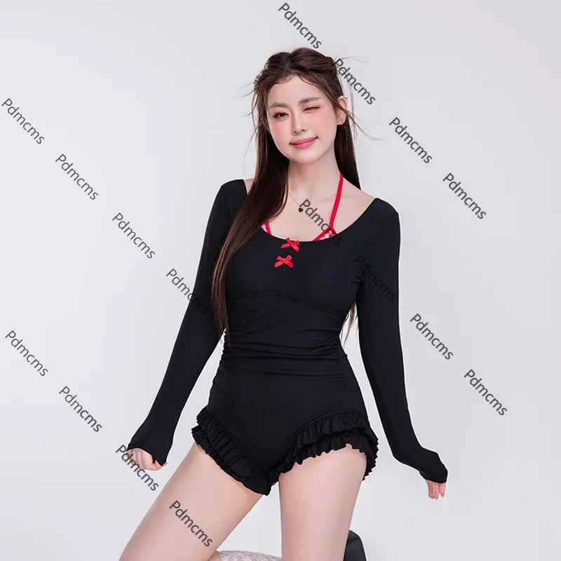 2025 new swimsuit slightly fat and small breasts conservative student female cover meat and thin hot spring advanced sense beaut